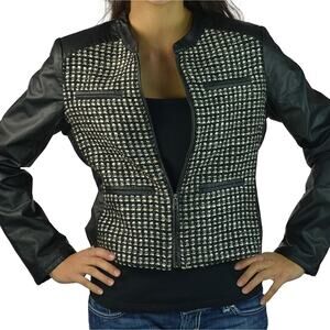 EUC! Ellen Tracy Black and White Mixed Media Bomber Jacket Z1J7331ZR Size  XS